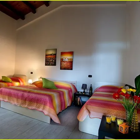 Bed & Breakfast Ai Parchi Dei Parrini 3*