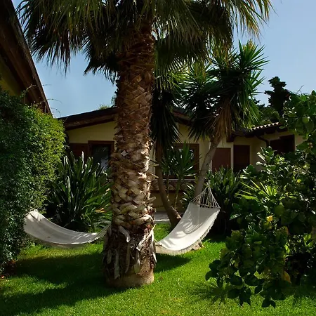 Ai Parchi Dei Parrini 3* Partinico