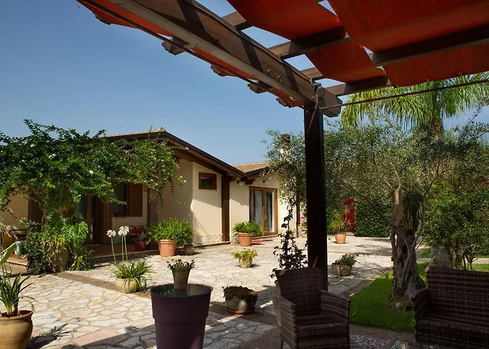 فندق مبيت وإفطار Ai Parchi Dei Parrini 3*